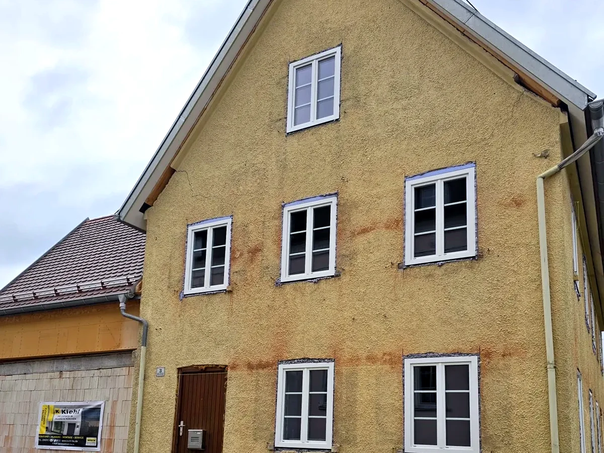 Wohnhaus im Allgäu mit neu eingebauten WERU Fenstern